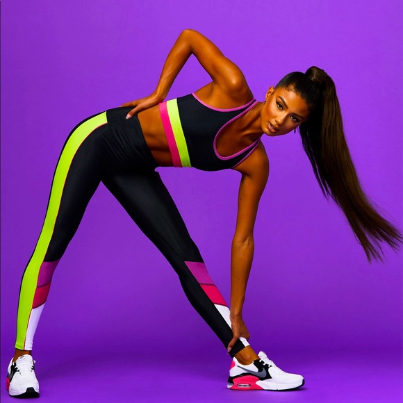 Black And Pink Gym Leggings